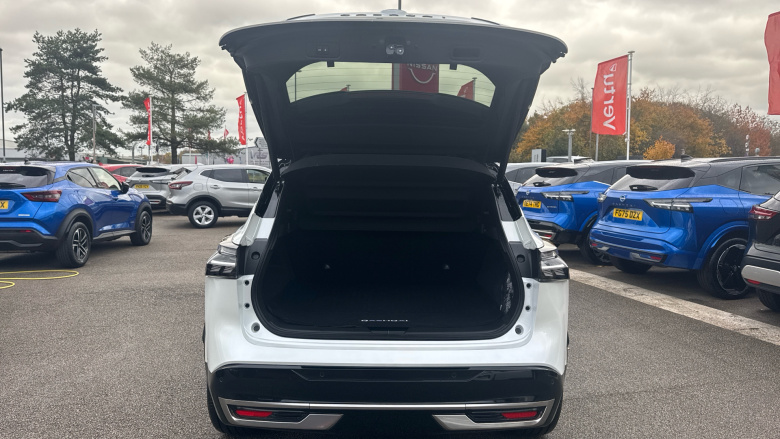 Nissan Qashqai 1.3 DiG-T MH 158 Tekna+ 5dr Xtronic Petrol Hatchback